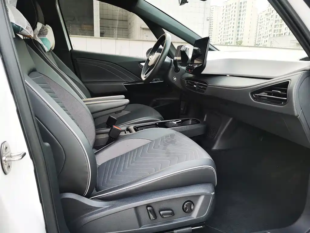Volkswagen ID.3 — миниатюра 6