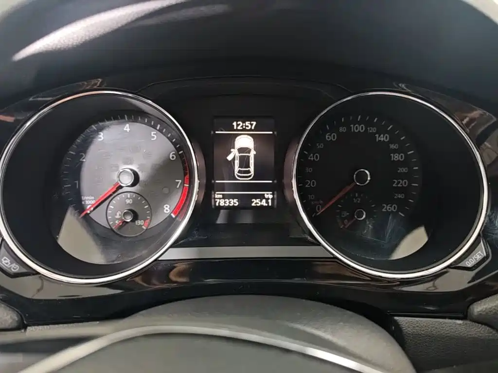 Volkswagen Sagitar — миниатюра 12