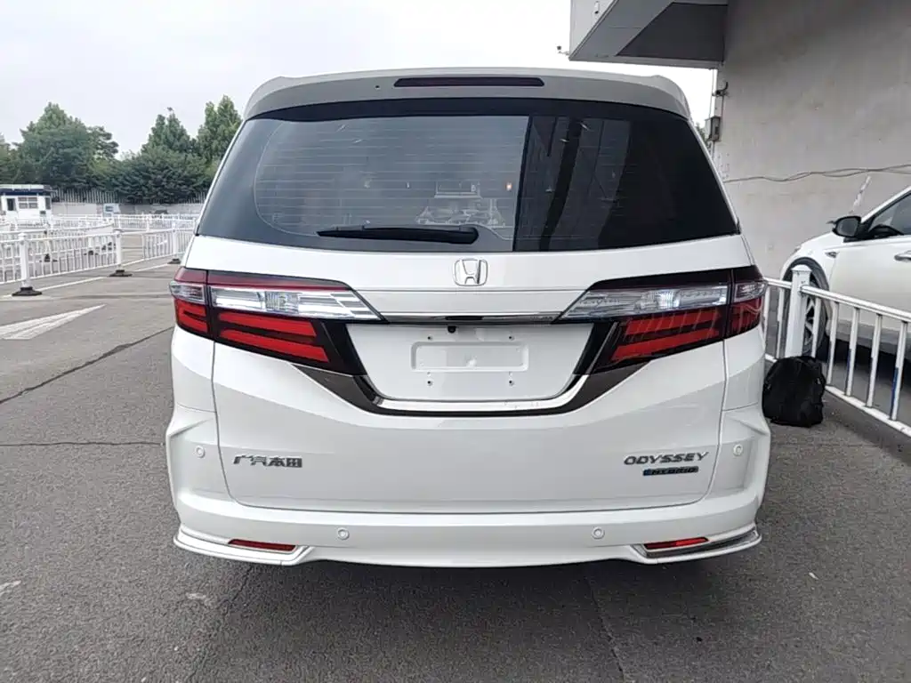 Honda Odyssey — миниатюра 6
