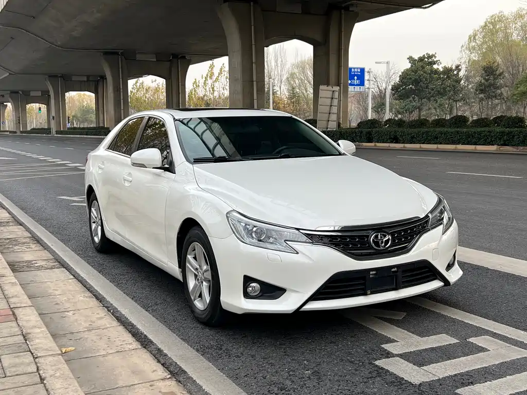 Toyota Reiz 2017