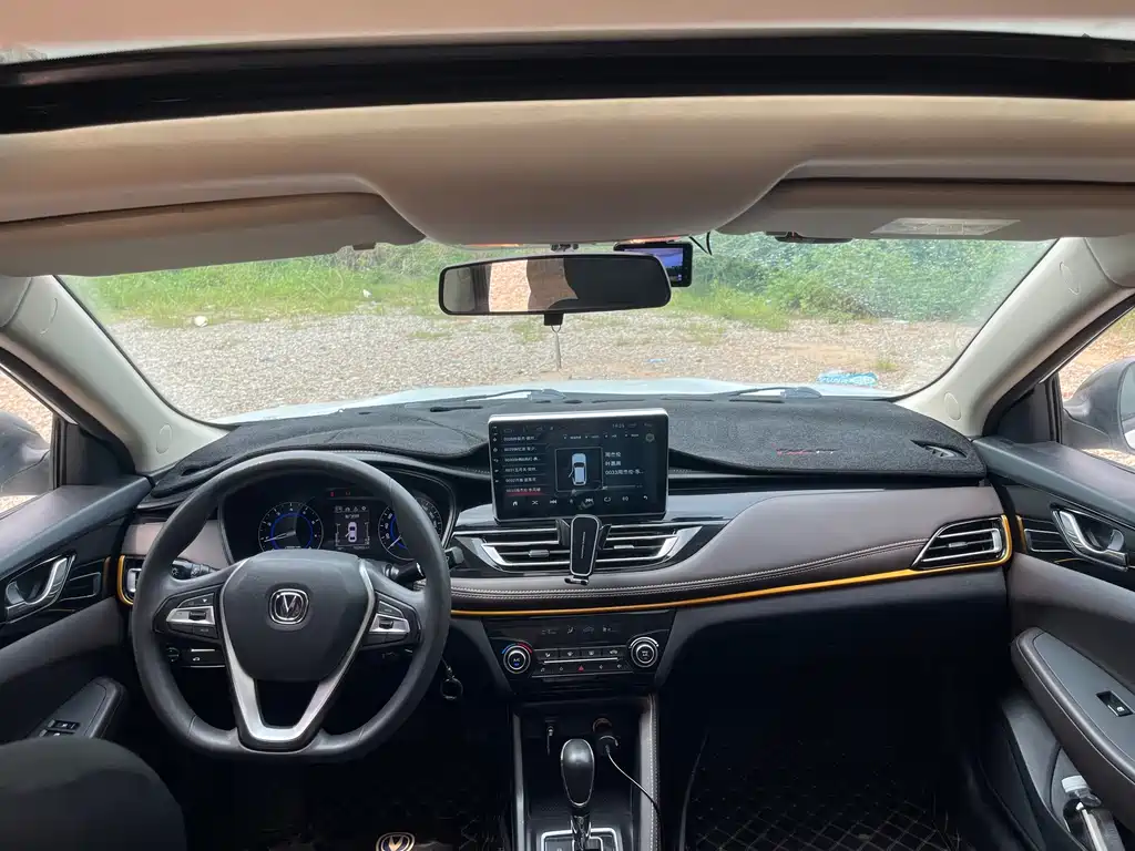 Changan Eado DT — миниатюра 17
