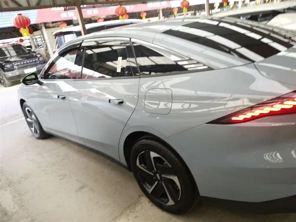 GEELY GALAXY GALAXY L6