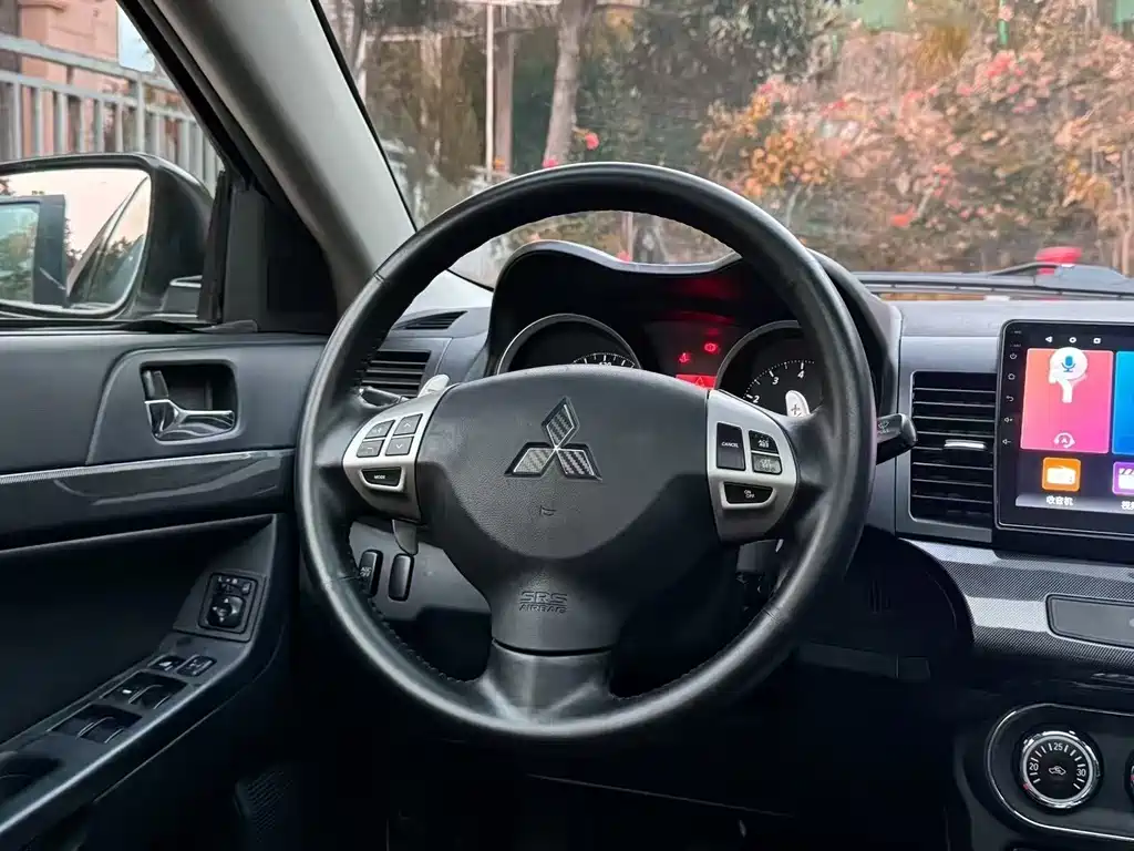 Mitsubishi Lancer EX Fashion Edition 1.8L CVT Luxury Type, фото 4