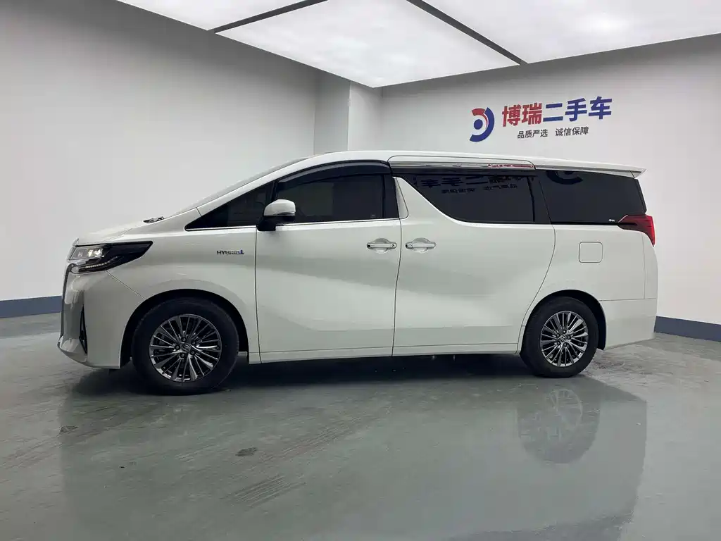 Toyota Alphard 2019 2.5L Luxury