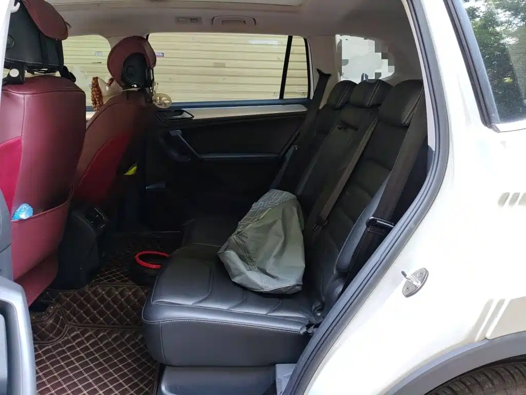 Volkswagen Tiguan L — миниатюра 18