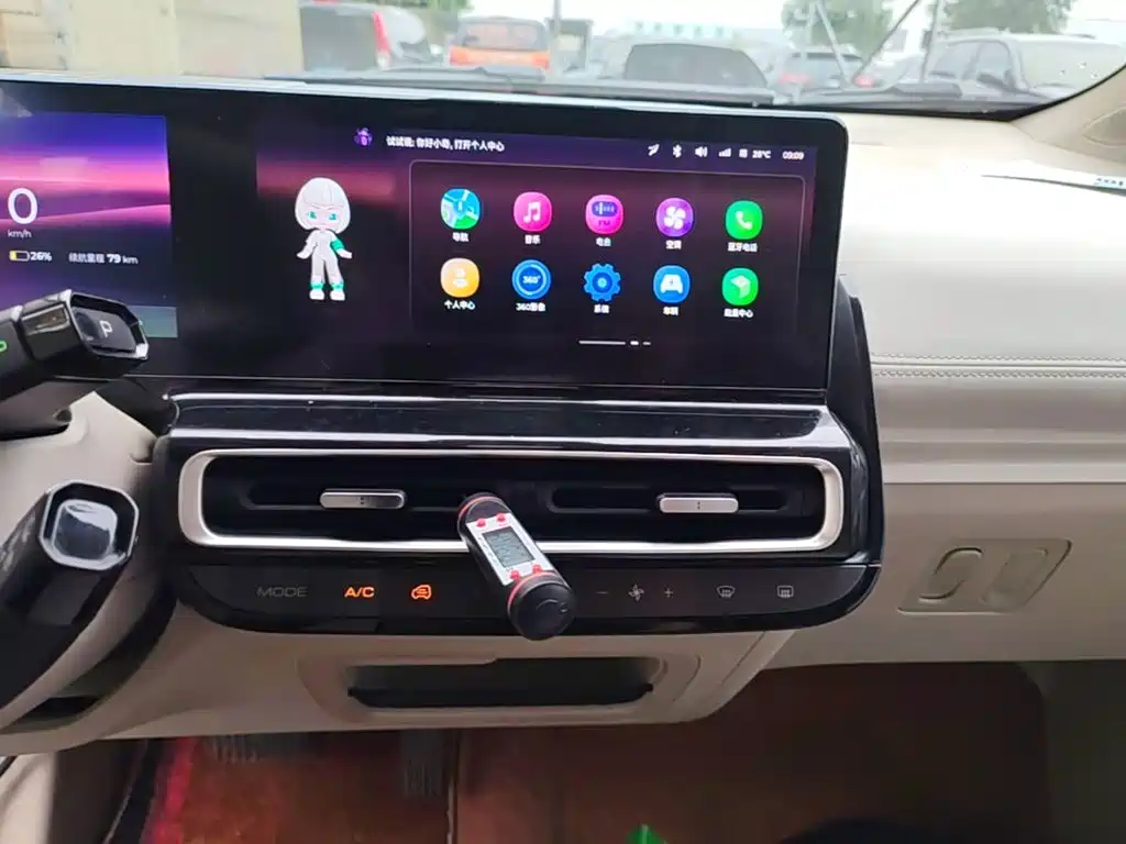 Baojun KiWi EV — миниатюра 13