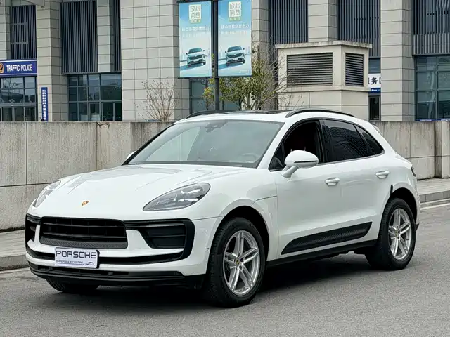 porsche macan