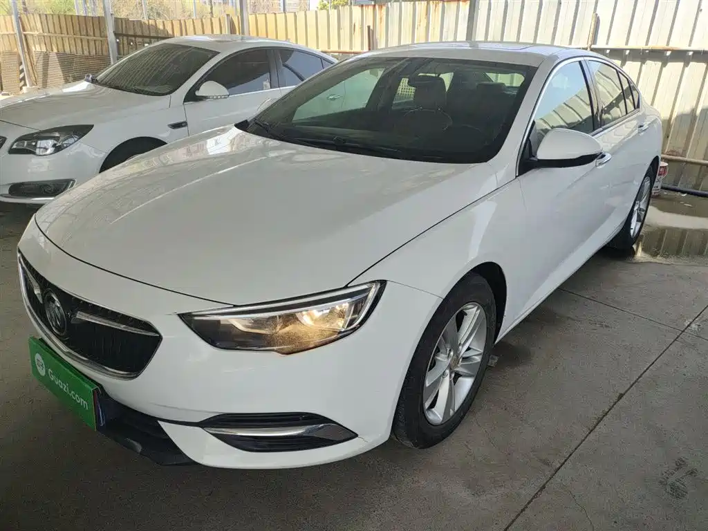 Buick Regal 2018
