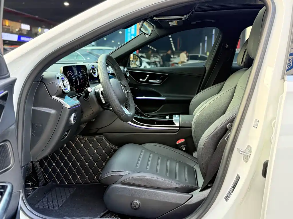 MERCEDES-BENZ C CLASS