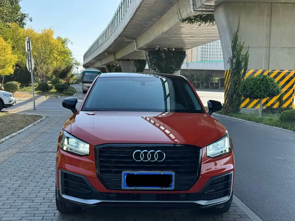 Audi Q2L — миниатюра 2