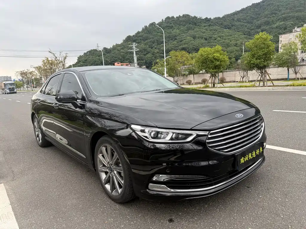 Ford Taurus — миниатюра 3
