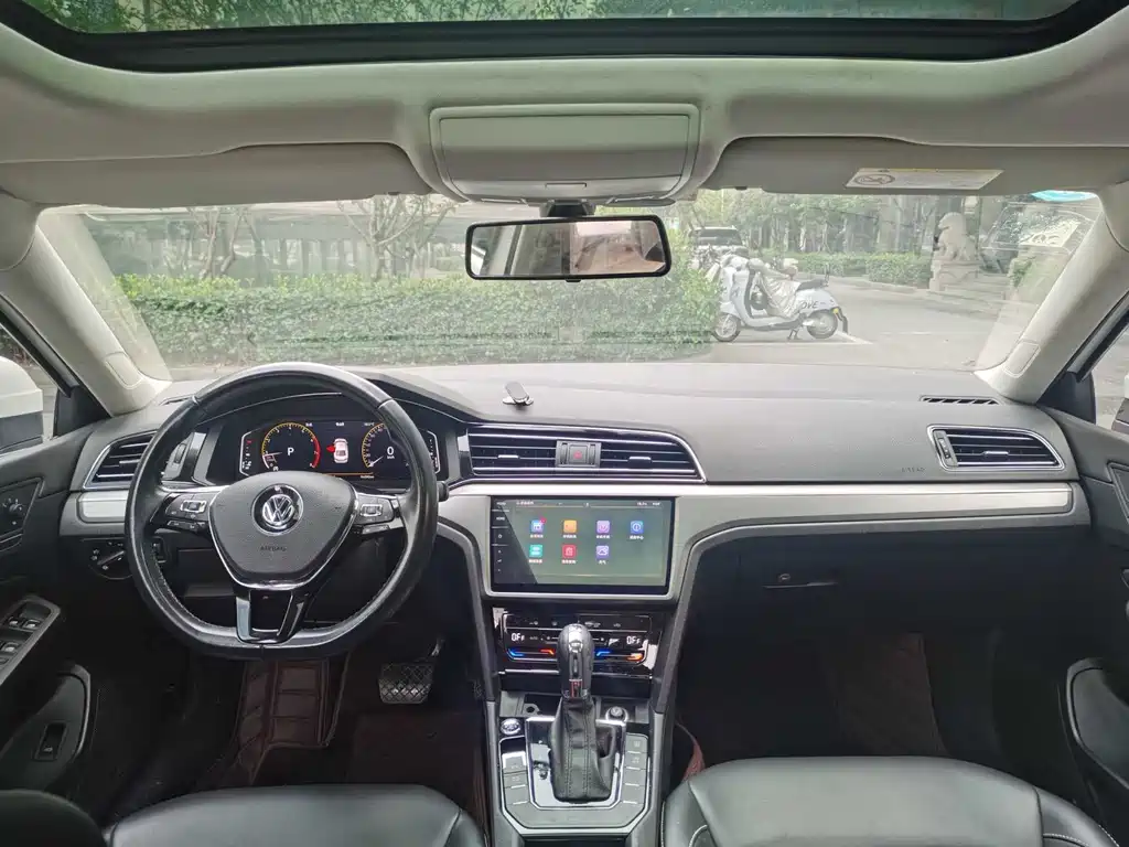 Volkswagen Lamando — миниатюра 5