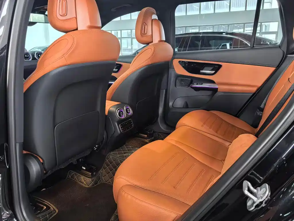 Mercedes-Benz GLC — миниатюра 8