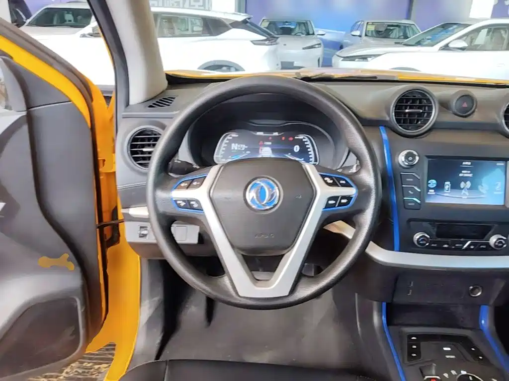 Dongfeng Rich 6 New Energy — миниатюра 11