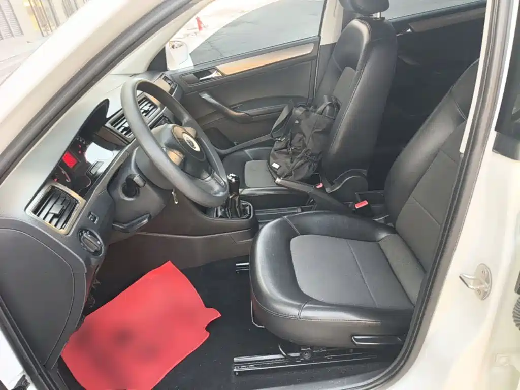 Volkswagen Santana — миниатюра 15