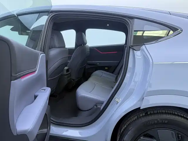 XPeng G6 — миниатюра 10