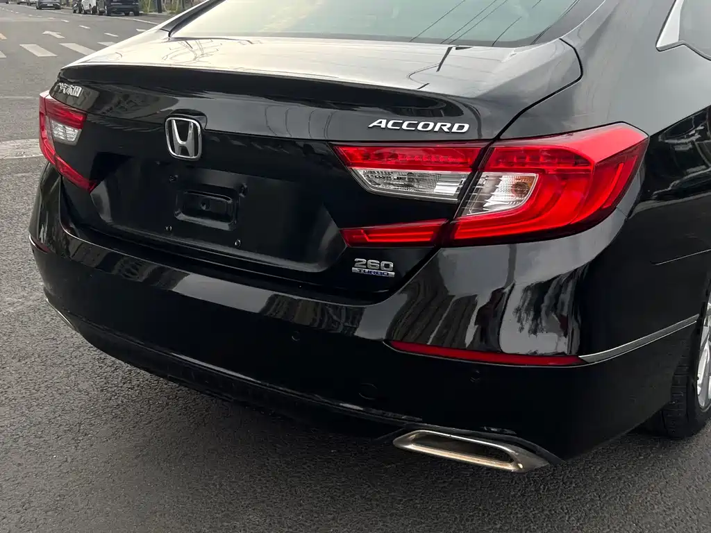 Honda Accord — миниатюра 25