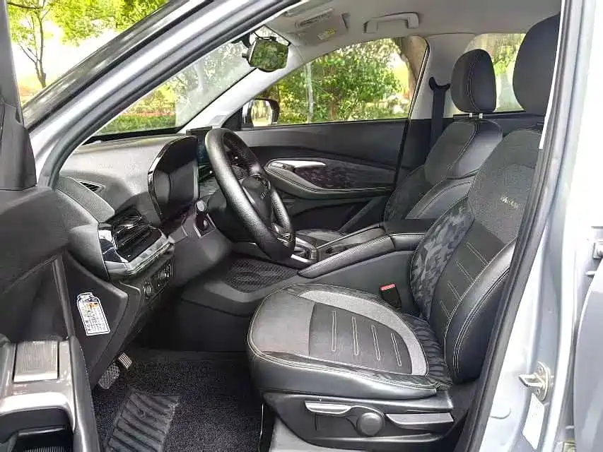 Baojun RS-3 — миниатюра 4