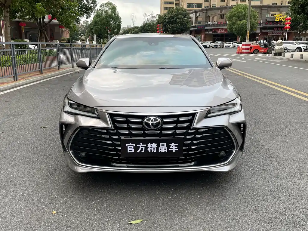 Toyota Avalon — миниатюра 2
