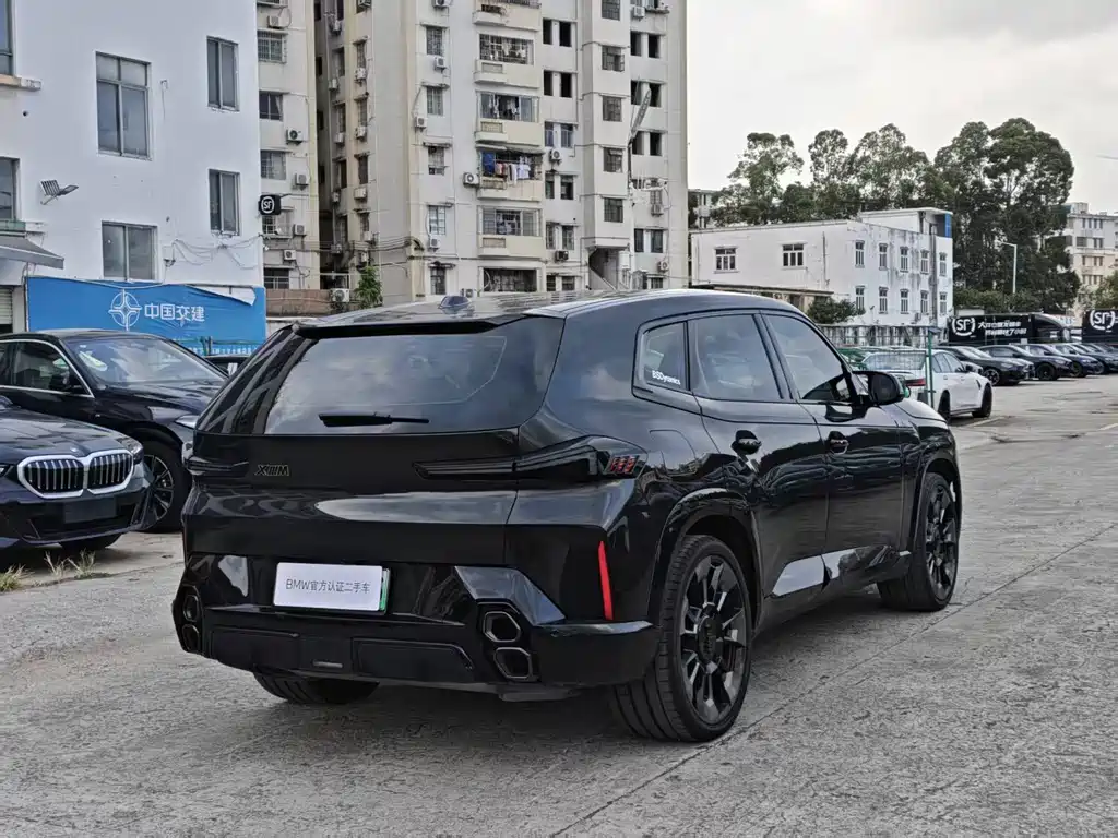 BMW XM — миниатюра 2