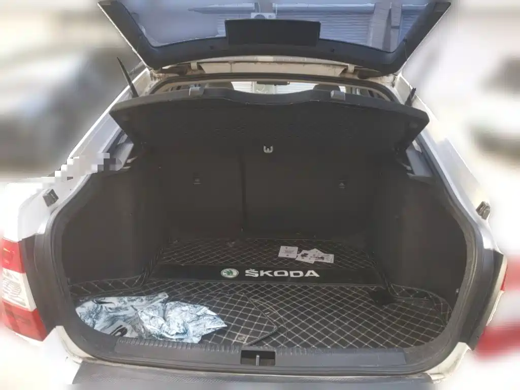 Skoda Octavia — миниатюра 10