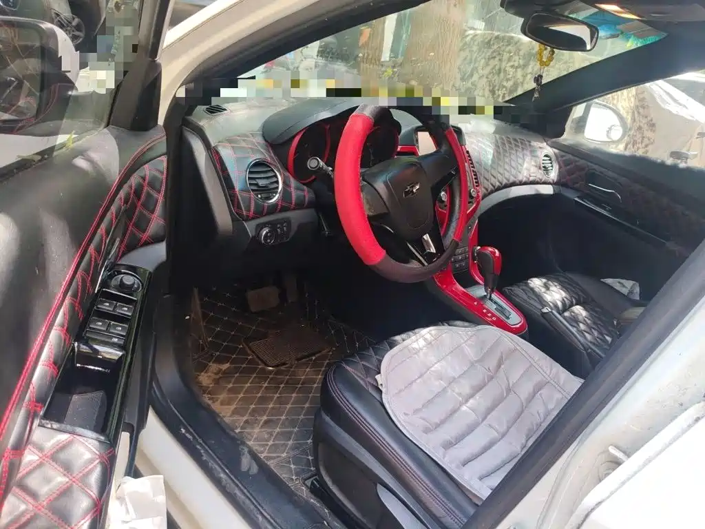 Chevrolet Cruze — миниатюра 17