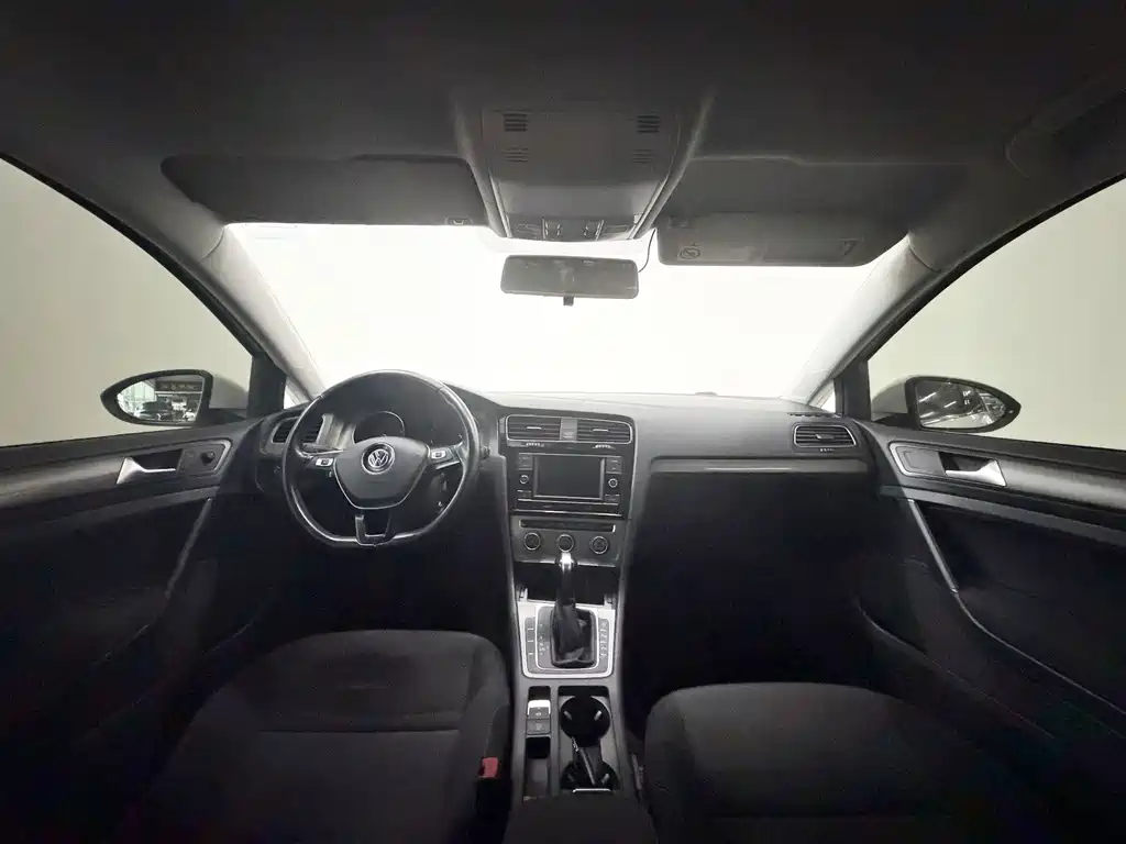 Volkswagen Golf — миниатюра 5