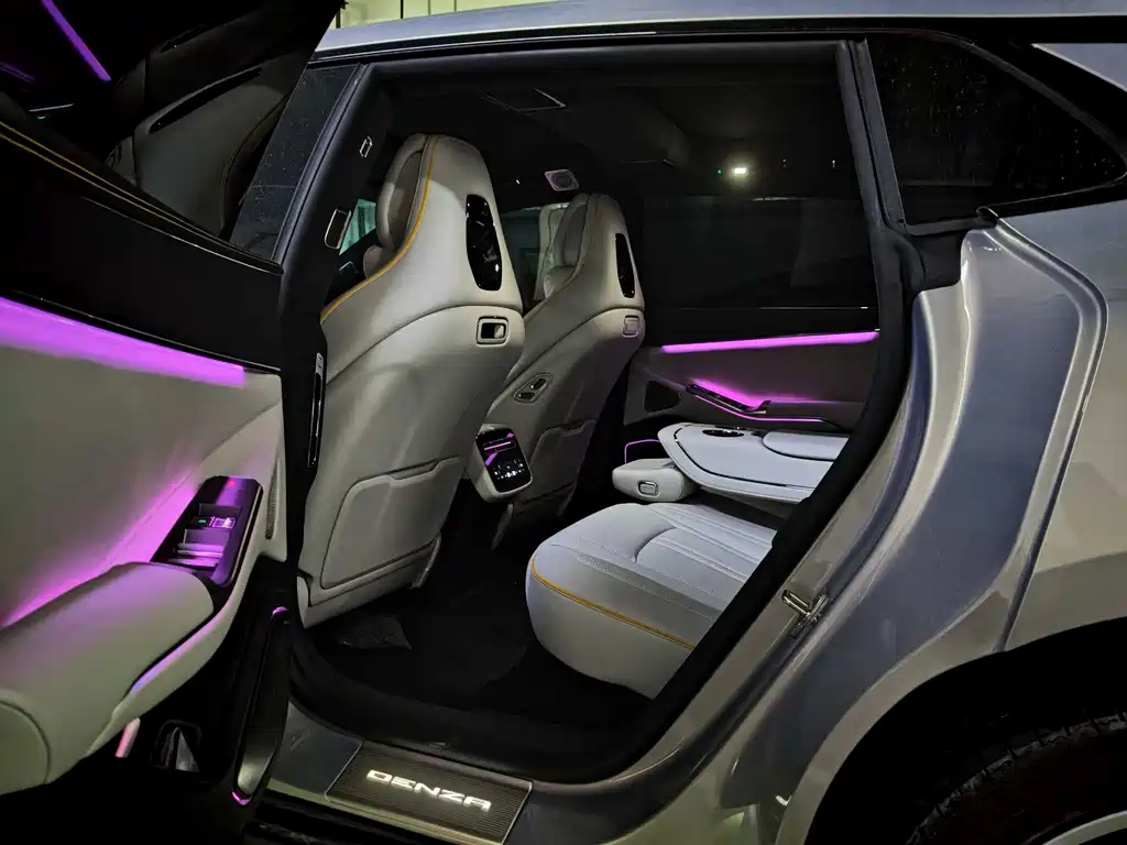 Denza Denza Z9GT — миниатюра 10