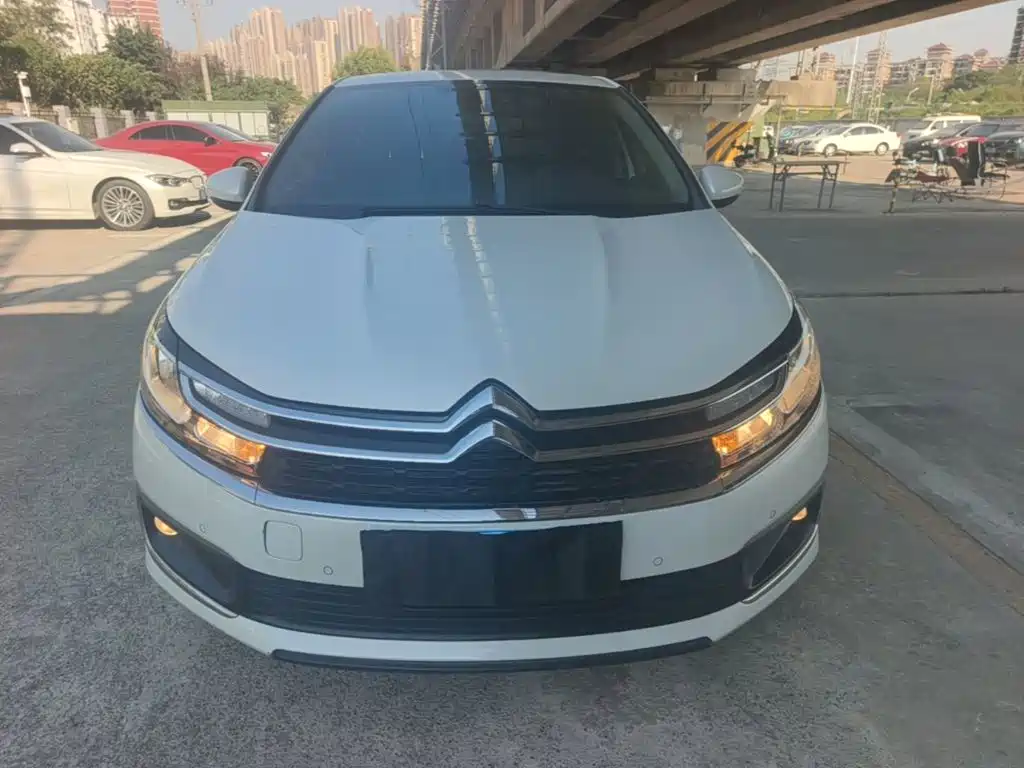 Citroen C4L — миниатюра 3