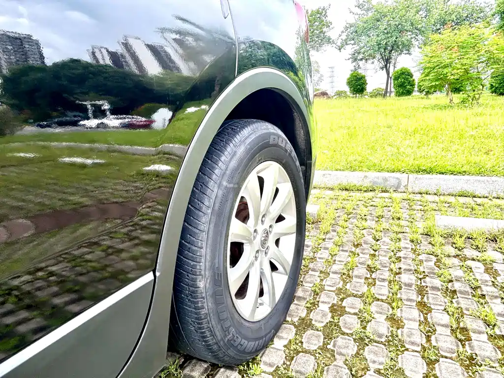 Buick Envision Plus — миниатюра 19