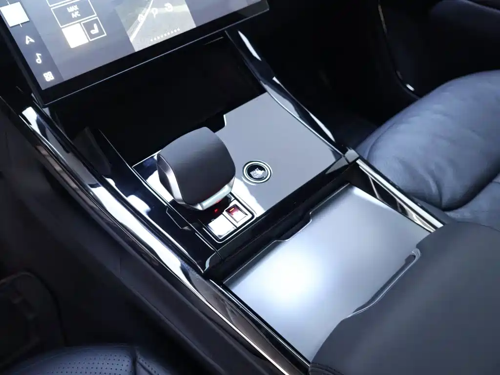 Land Rover Sport — миниатюра 12