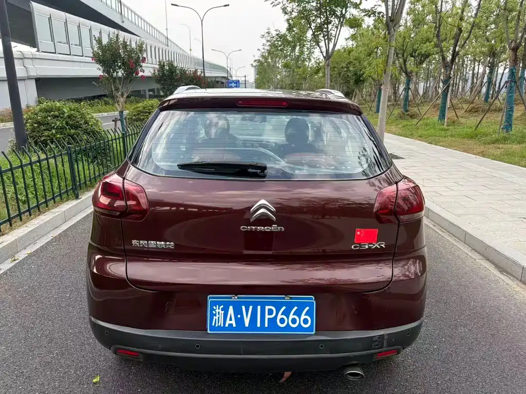 Citroen C3-XR — миниатюра 5