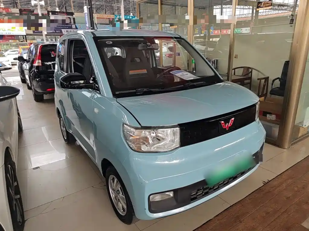 Wuling MINIEV — миниатюра 4