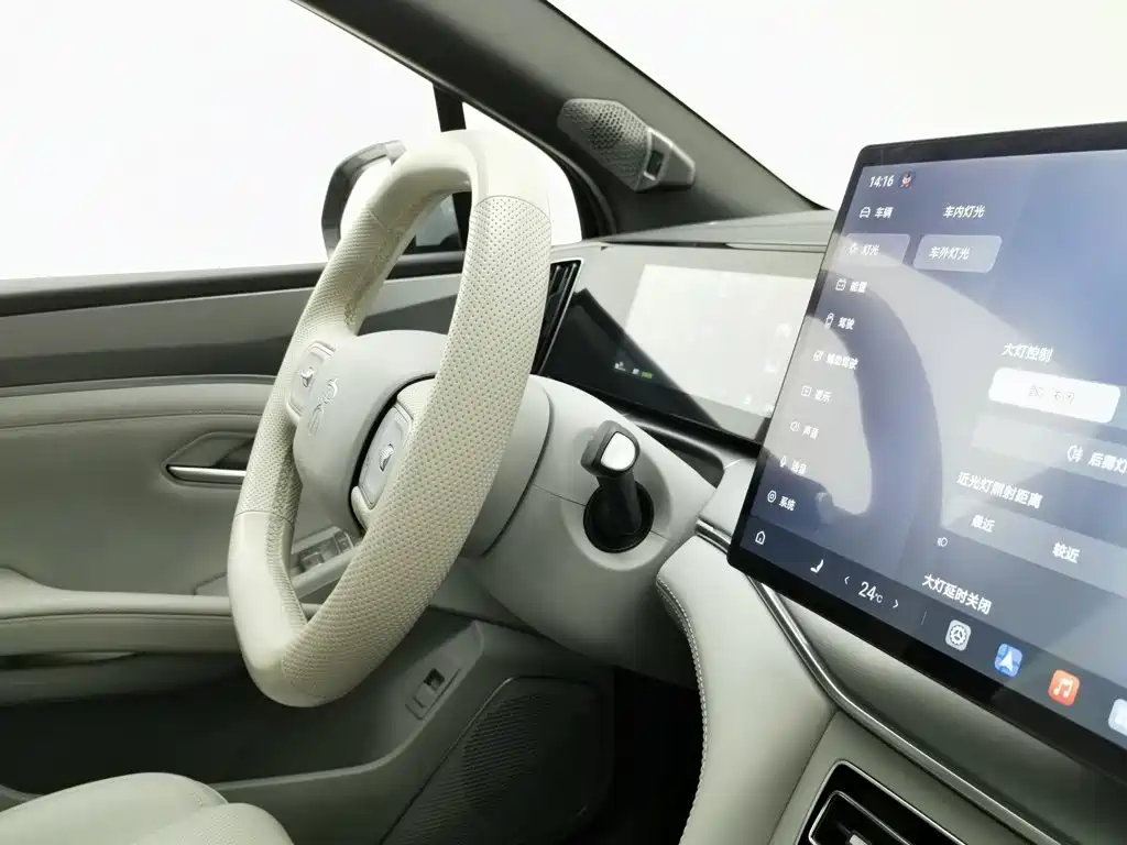 BYD Song Ultra — миниатюра 22
