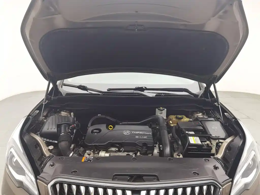 Buick Envision Plus — миниатюра 6