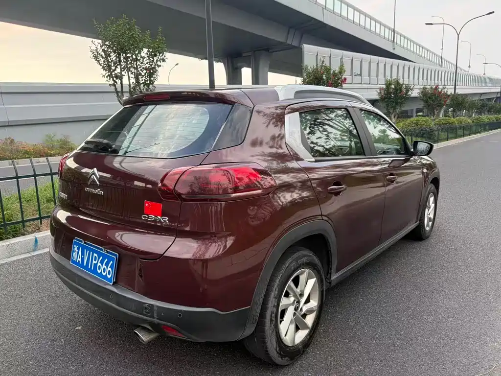 Citroen C3-XR — миниатюра 6