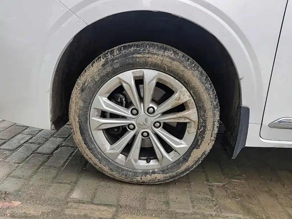 Wuling Jiachen — миниатюра 23