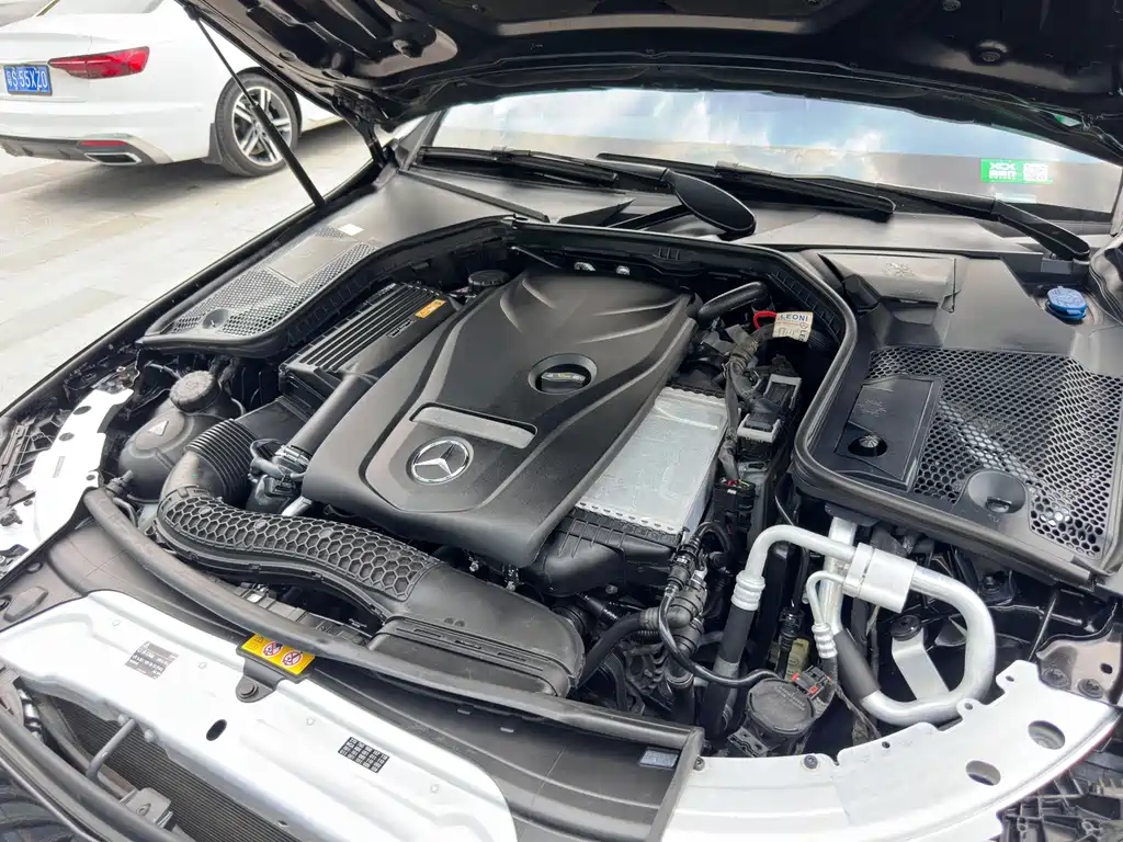 Mercedes-Benz C-Class — миниатюра 27