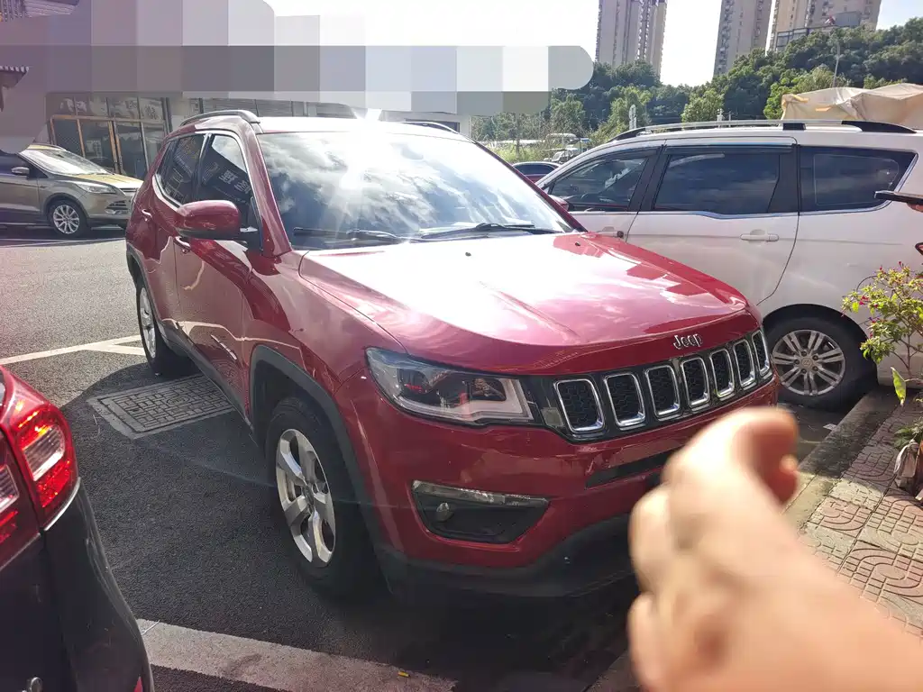 Jeep Compass — миниатюра 2