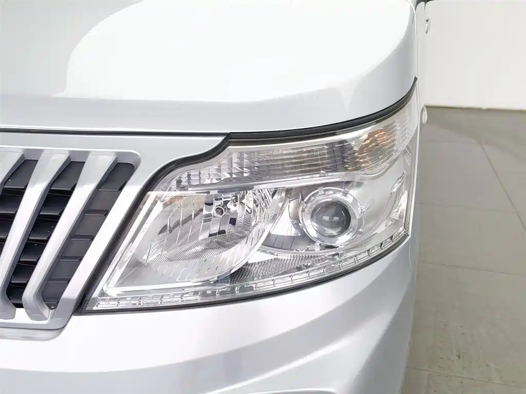 CHANGAN CHANGAN RUIXING M60