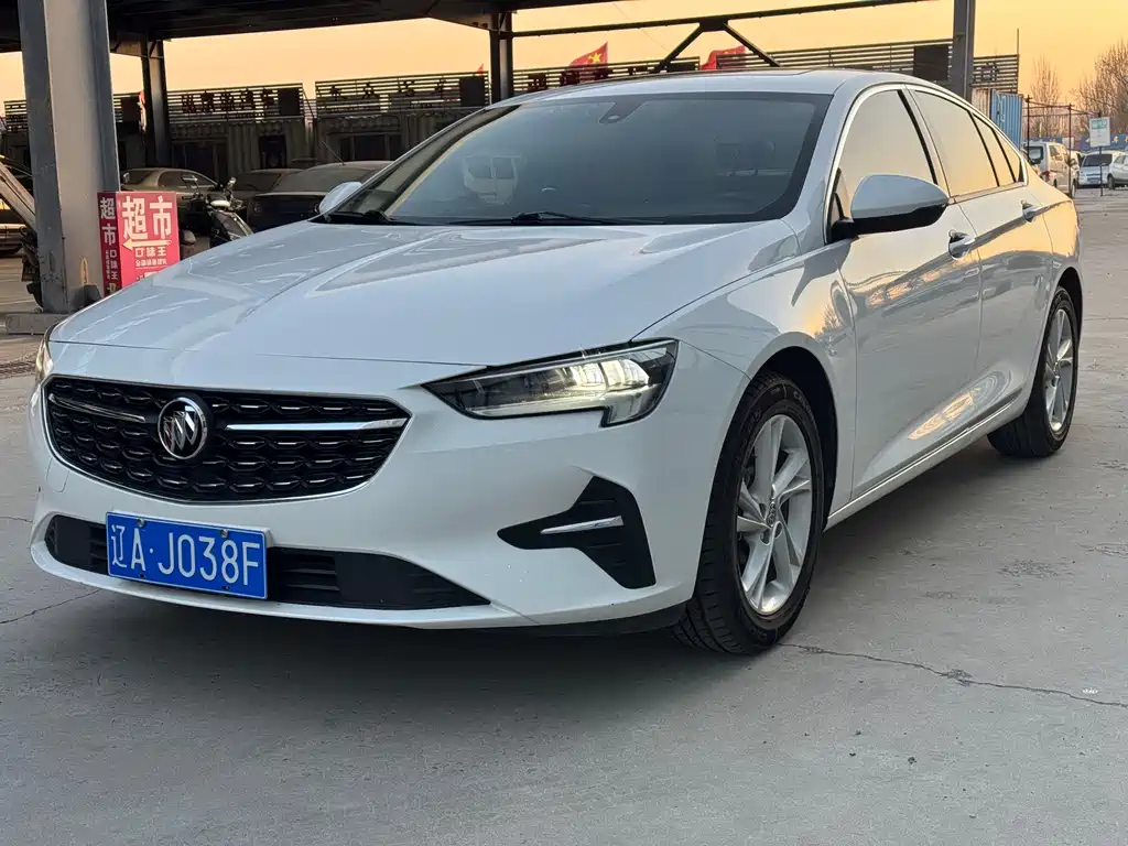 Buick Regal 2021