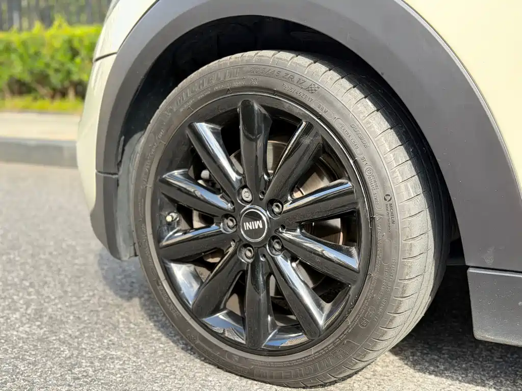 MINI Mini — миниатюра 24