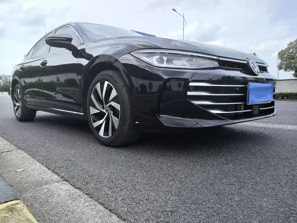 Volkswagen Passat — миниатюра 3