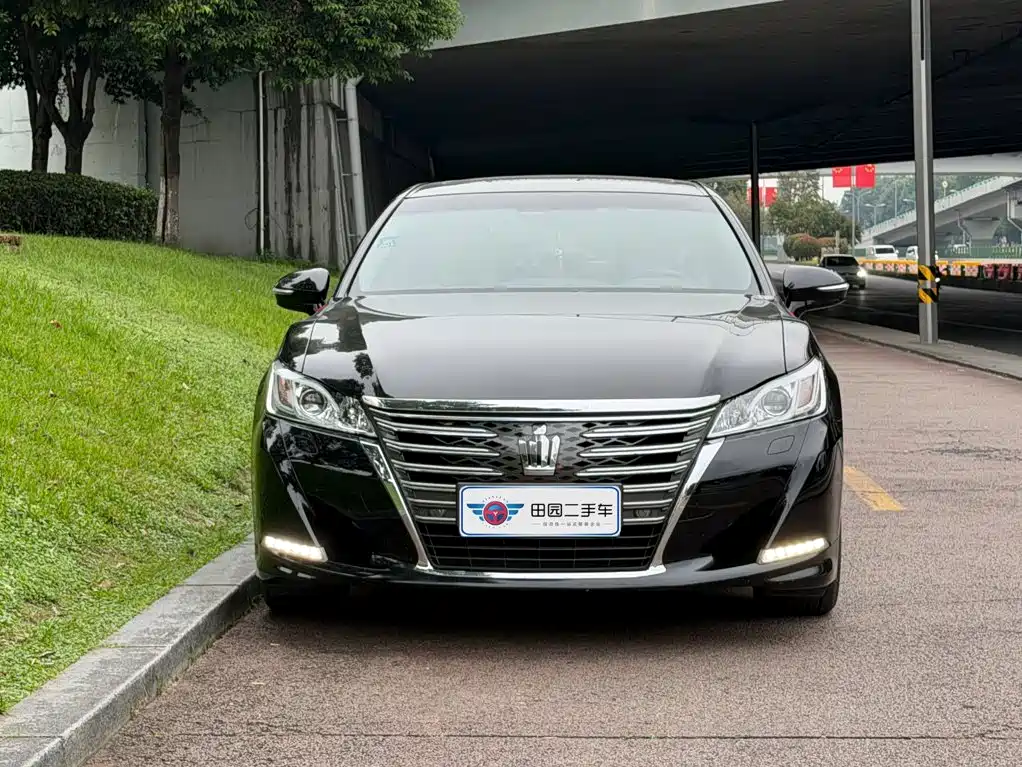 Toyota Crown — фотографии объявления, Фото 3