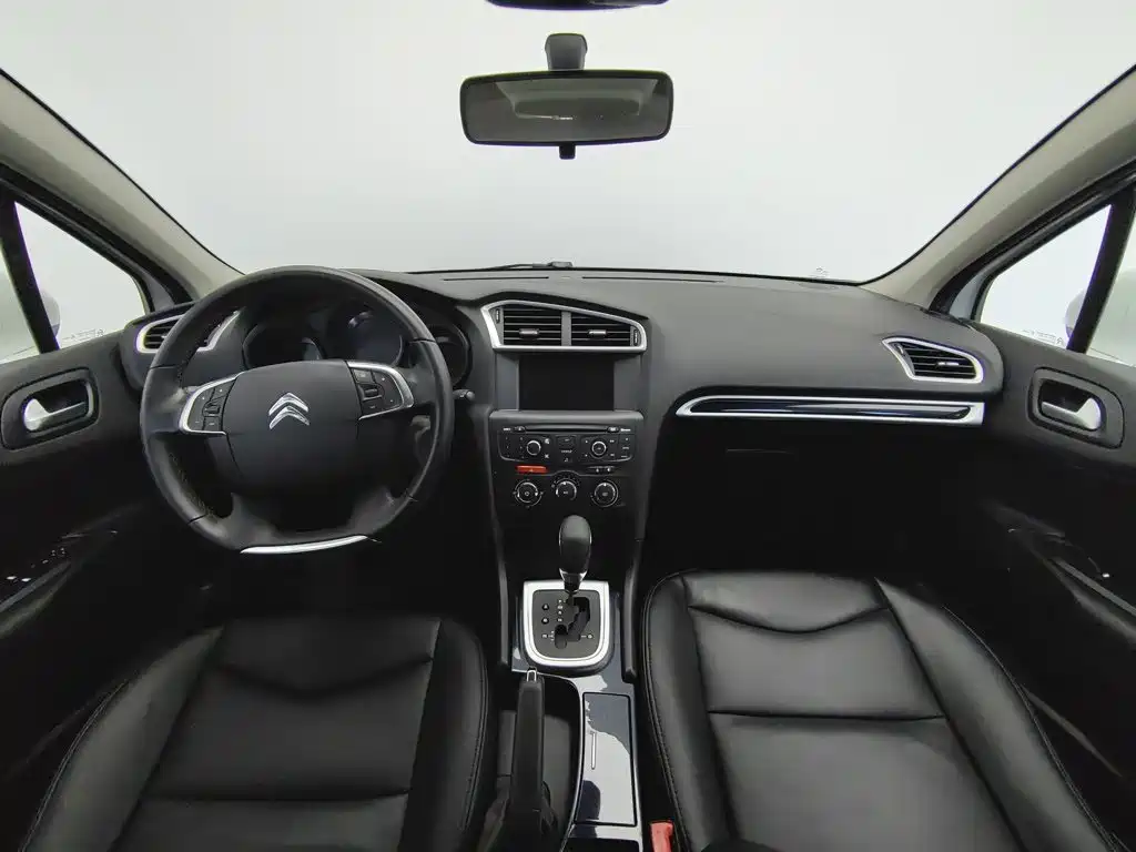 Citroen C4L — миниатюра 5