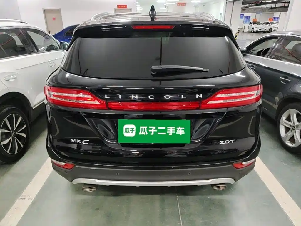 Lincoln MKC — миниатюра 6