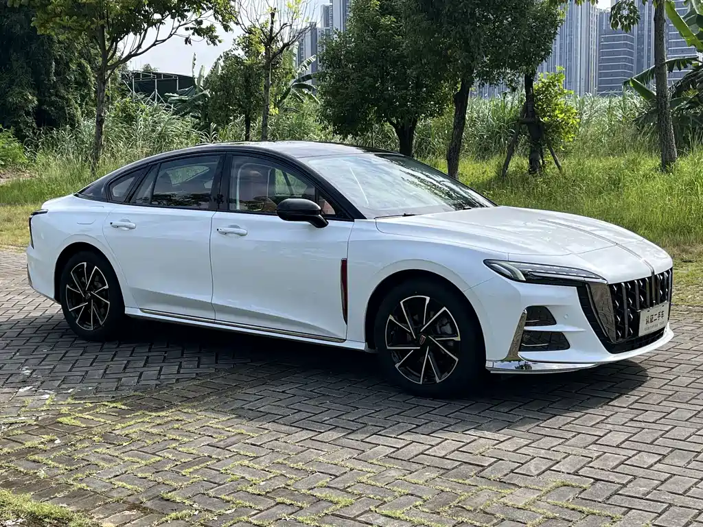 Hongqi Hongqi H6 — миниатюра 3