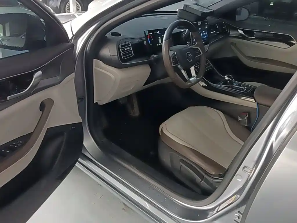BYD Qin PLUS — миниатюра 16