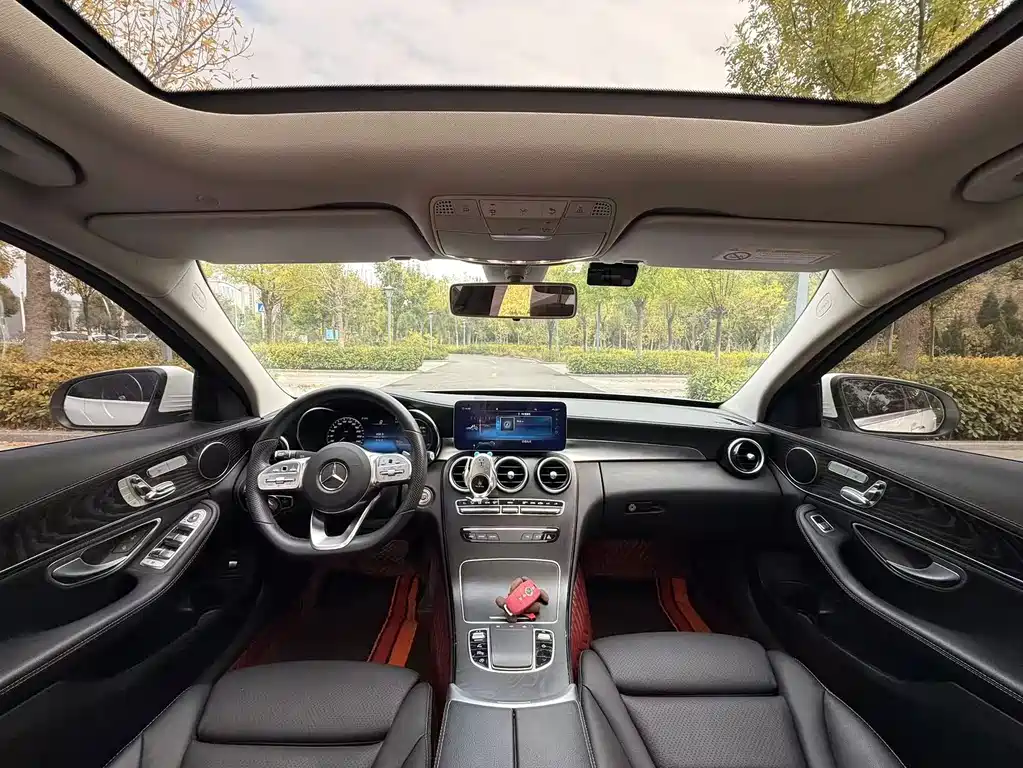 Mercedes-Benz C-Class — миниатюра 26