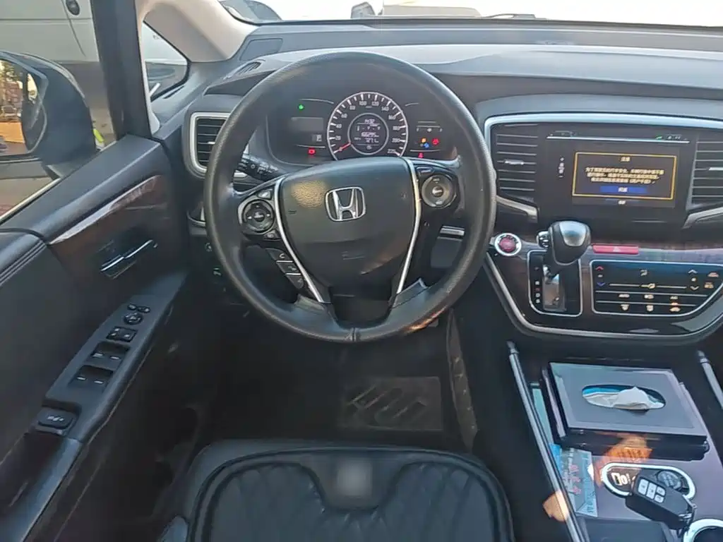 Honda Odyssey — миниатюра 11